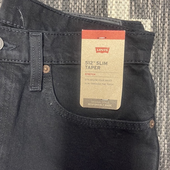 Levi’s Black 30X 32 Slim Taper BNWT Jeans - Picture 3 of 5